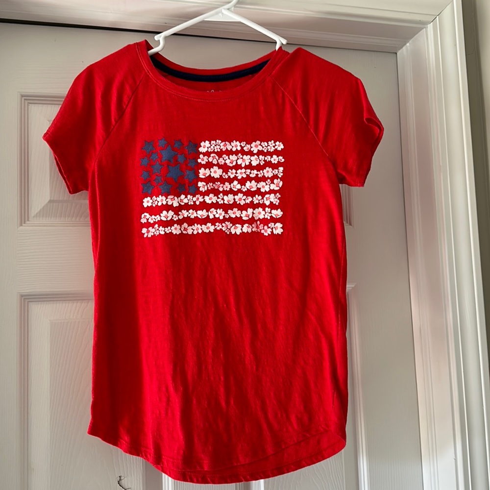 Cat & Jack Girl’s tee. Size XL (14/16).
